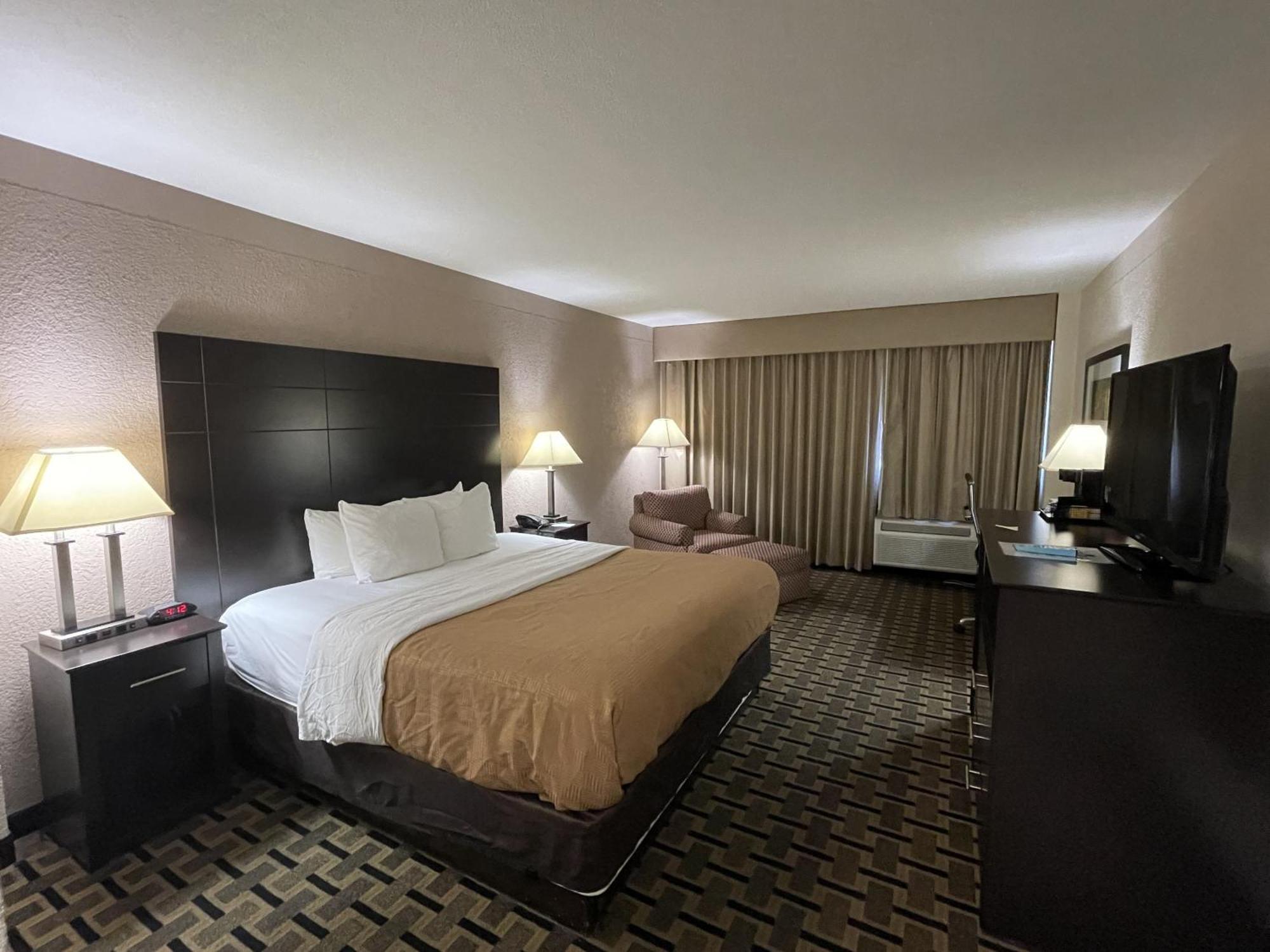 Quality Inn & Suites Cincinnati Eksteriør bilde