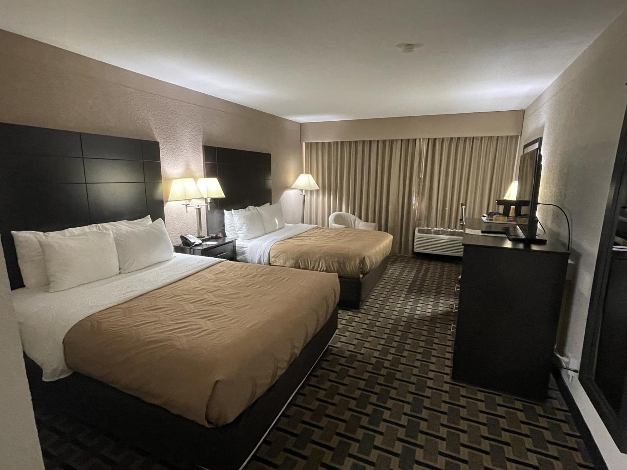 Quality Inn & Suites Cincinnati Eksteriør bilde